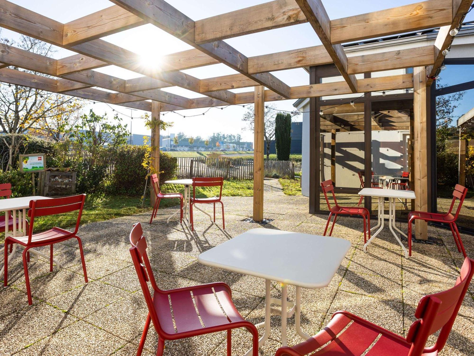 Hotel Ibis Angouleme Nord Champniers  Exterior foto