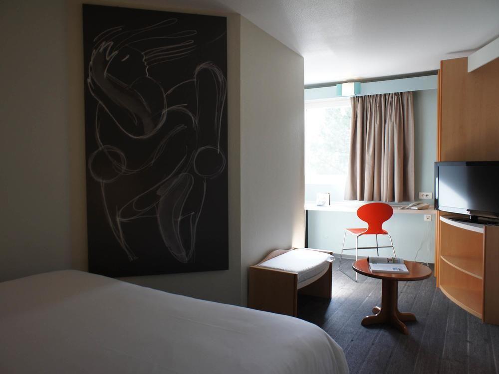 Hotel Ibis Angouleme Nord Champniers  Exterior foto
